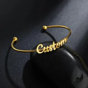 Bracelet with Personalized Name - Photo 1
