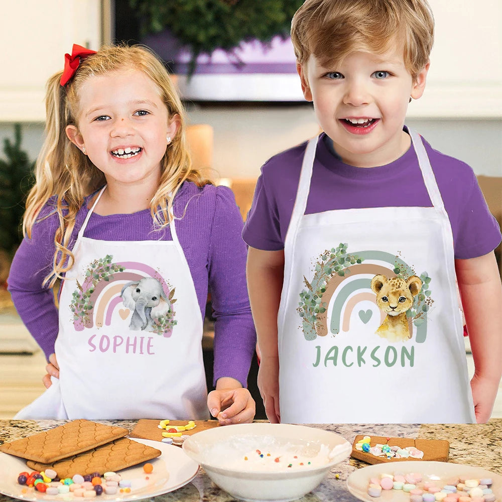 Child&rsquo;s Personalised Apron - Photo 1