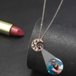 customizable-moon-necklace-1