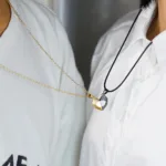 matching-couple-necklace-1