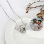 necklace-with-photo-projection-1