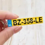 Personalised Number Plate Keyring - Photo 2