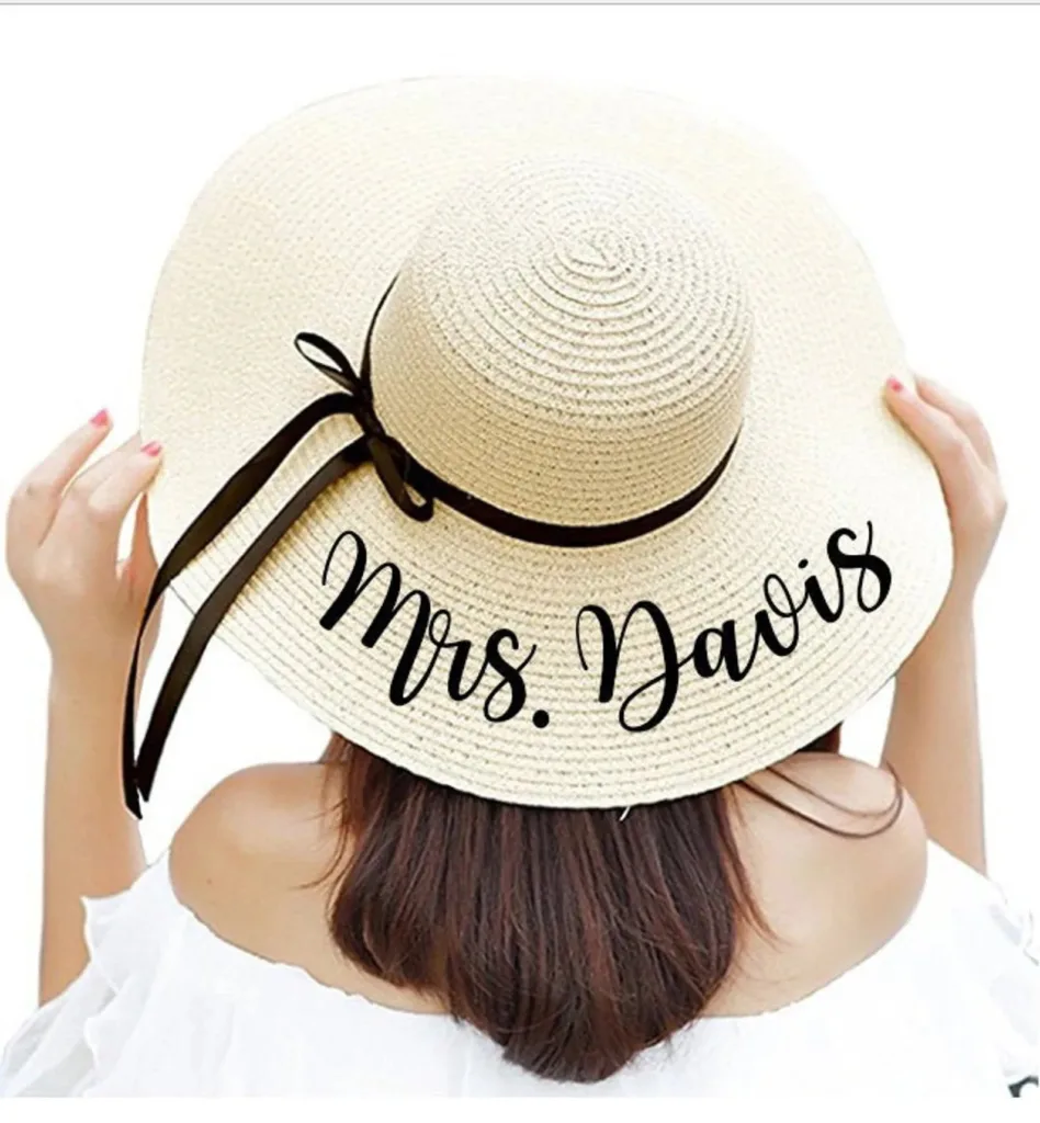 personalized-straw-hat-for-wedding-1