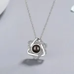 photo-projection-necklace-2-1