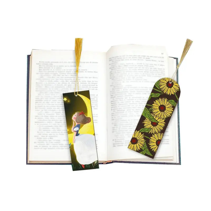 Customizable Bookmark