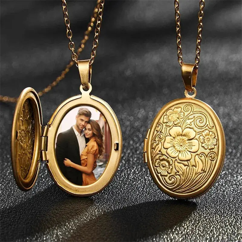 Personalized Round Pendant Necklace